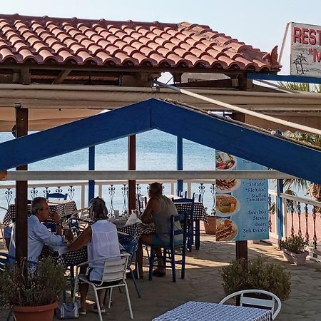 Svetlana & Michalis Oasis Hotel Agia Marina  Exterior photo