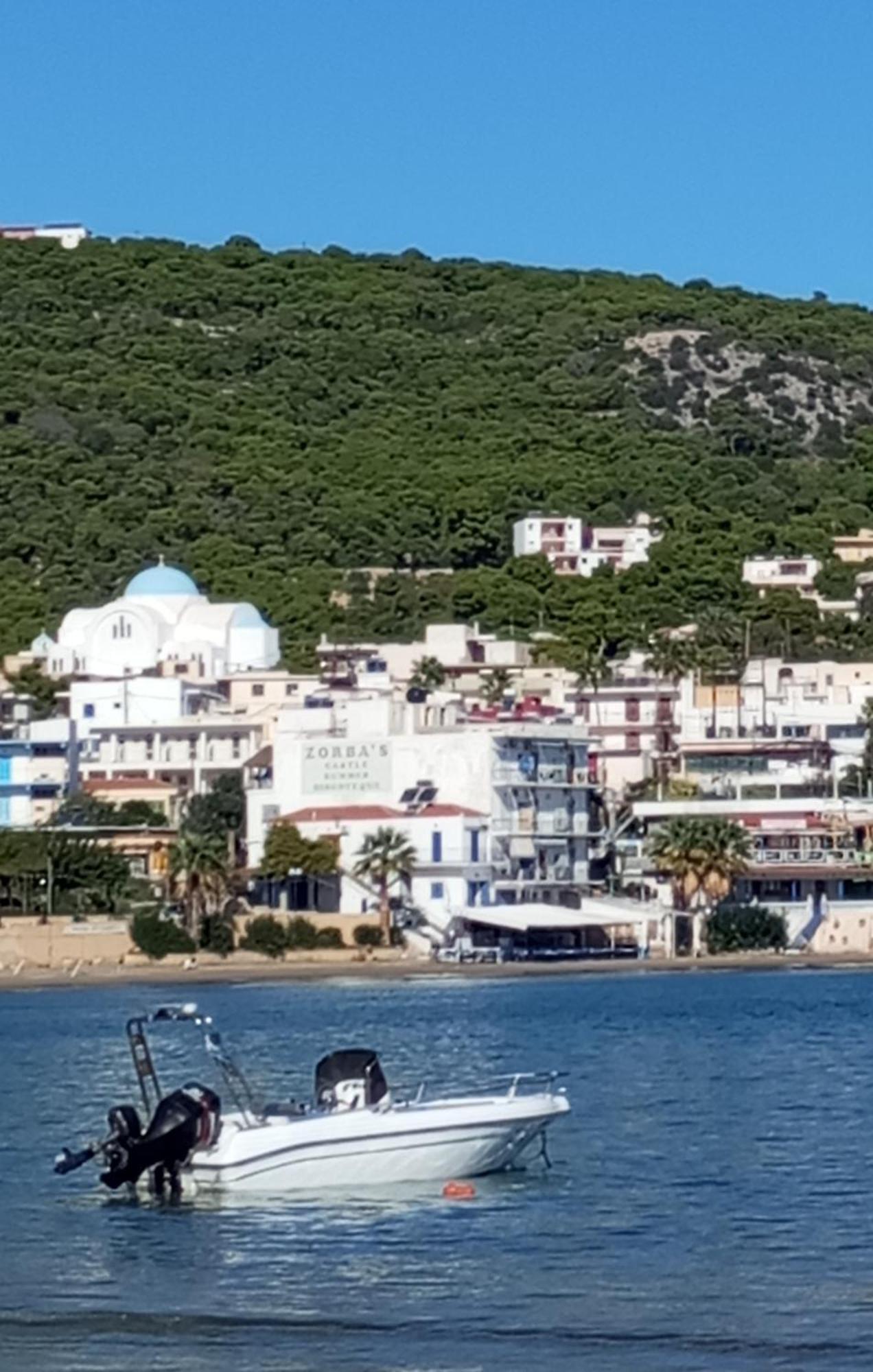 Svetlana & Michalis Oasis Hotel Agia Marina  Exterior photo