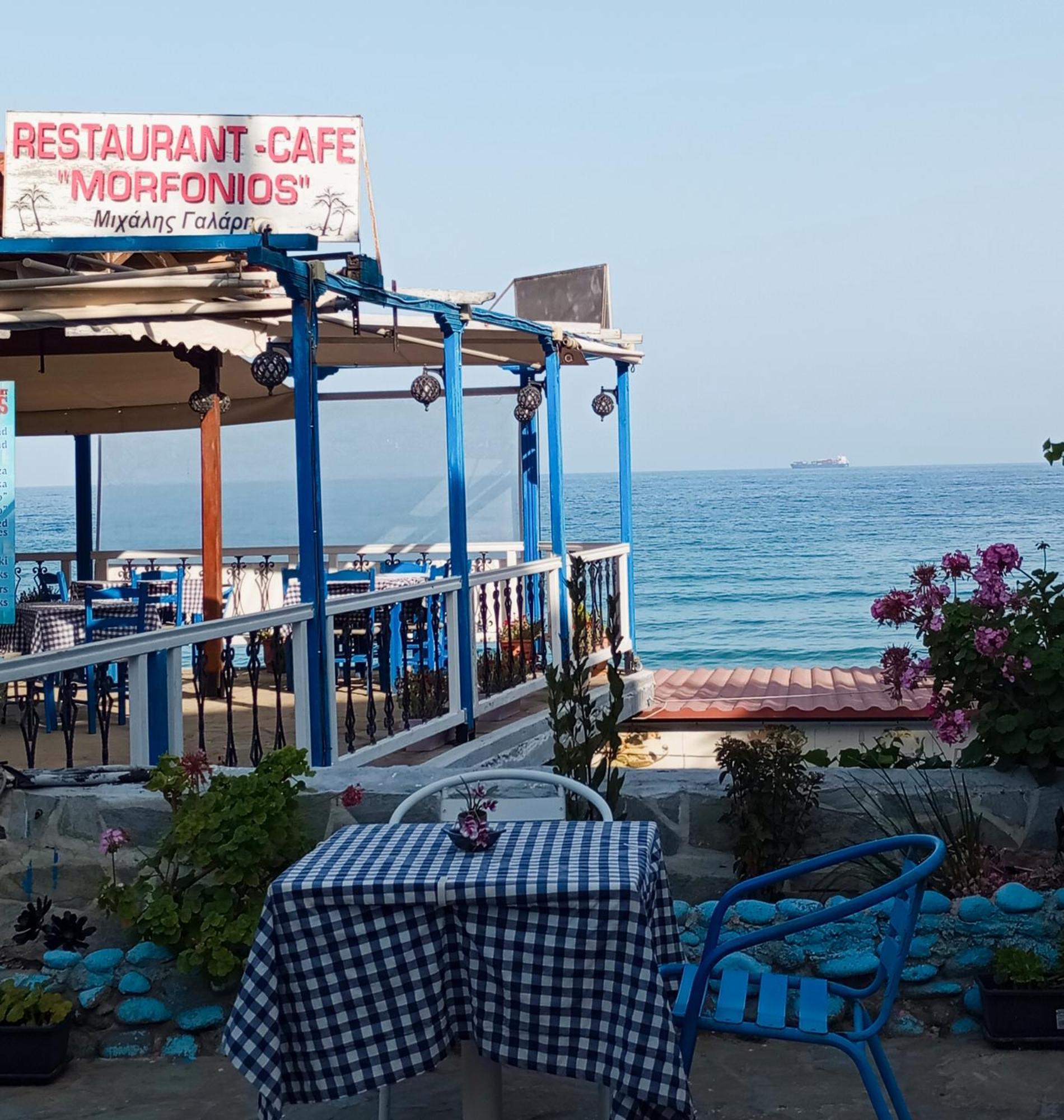 Svetlana & Michalis Oasis Hotel Agia Marina  Exterior photo