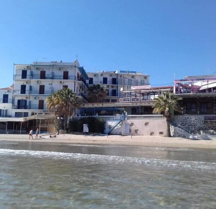 Svetlana & Michalis Oasis Hotel Agia Marina  Exterior photo